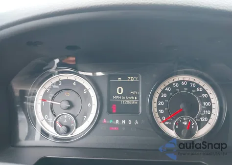 2017 Ram 2500 Tradesman 4X4 8' Box из США, поврежденный, VIN 3C6UR5HJ4HG598612